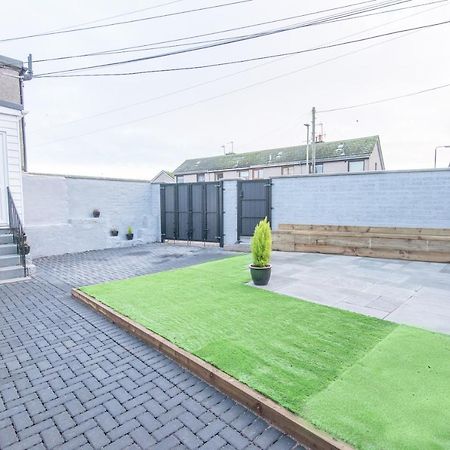 Bright, Fresh, Renovated 3 Bedroom Apartment In The Heart Of Montrose Angus Eksteriør bilde